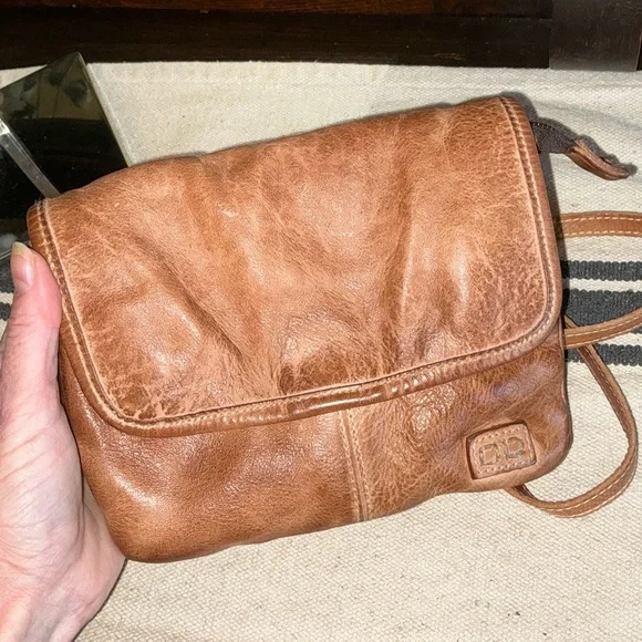 NWOT Bed Stu Leather Ziggy Clutch Crossbody Belt Bag Tan Rustic Retail $165 - Picture 10 of 16